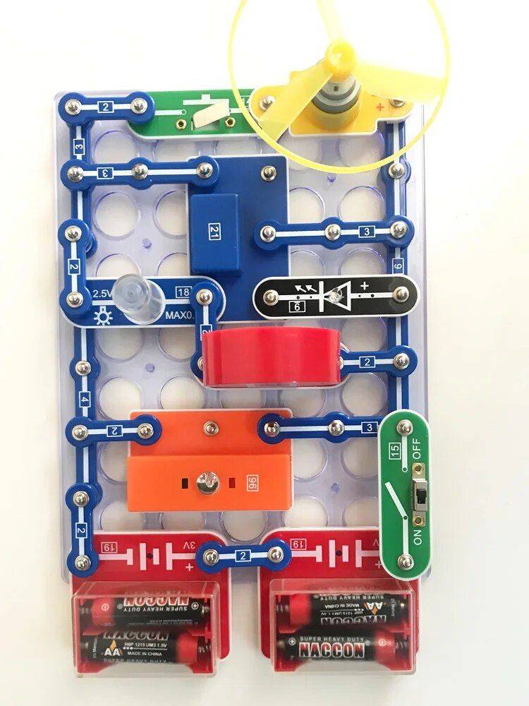Interactive STEM Circuit Building Kit for Kids - Educational Physics Experiments & Creative Play 