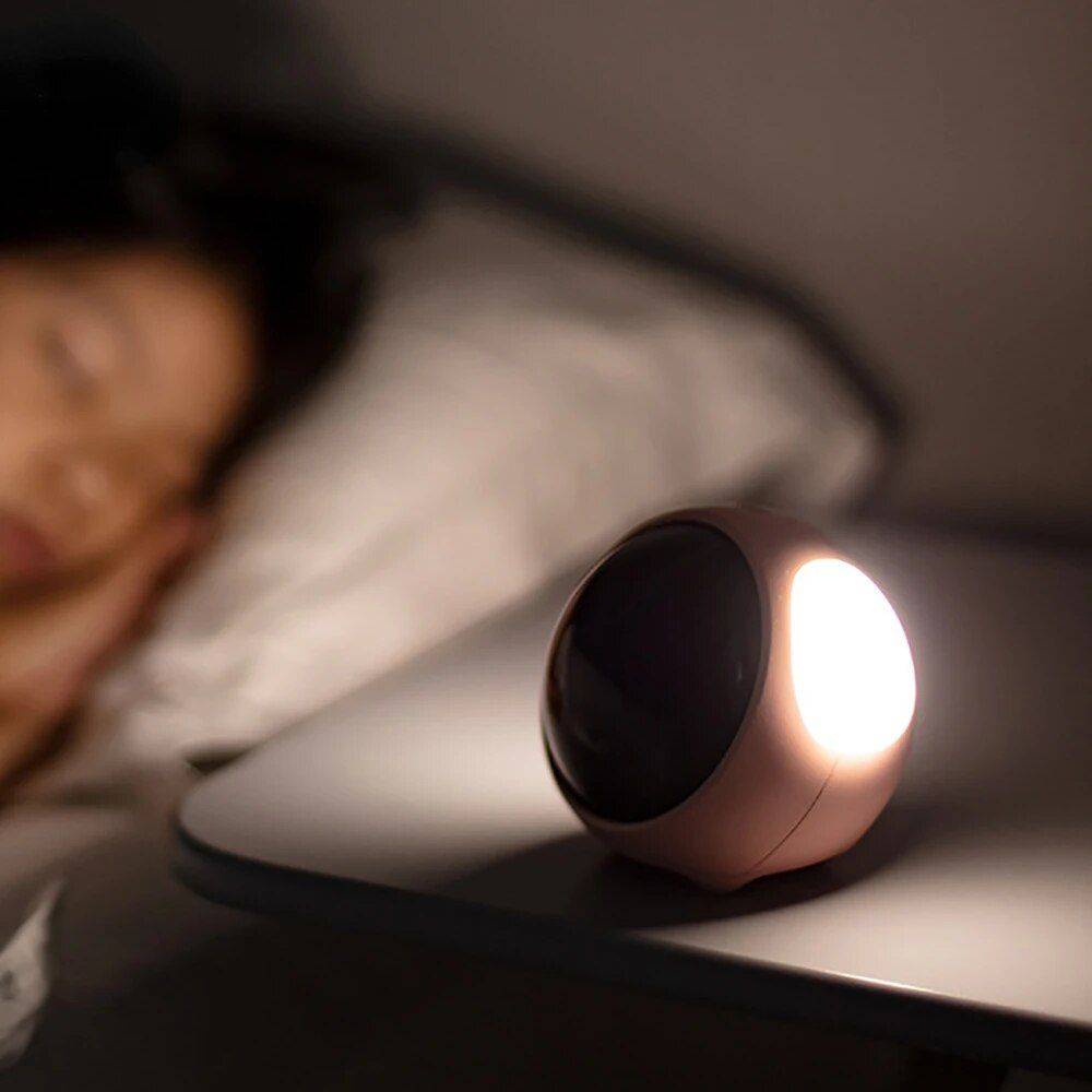 Charming Expression Multifunctional Kids' Alarm Clock with Voice-Controlled Night Light and USB Charging 